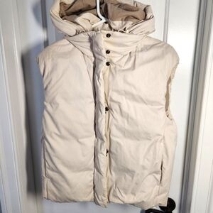 Vince down vest, size S